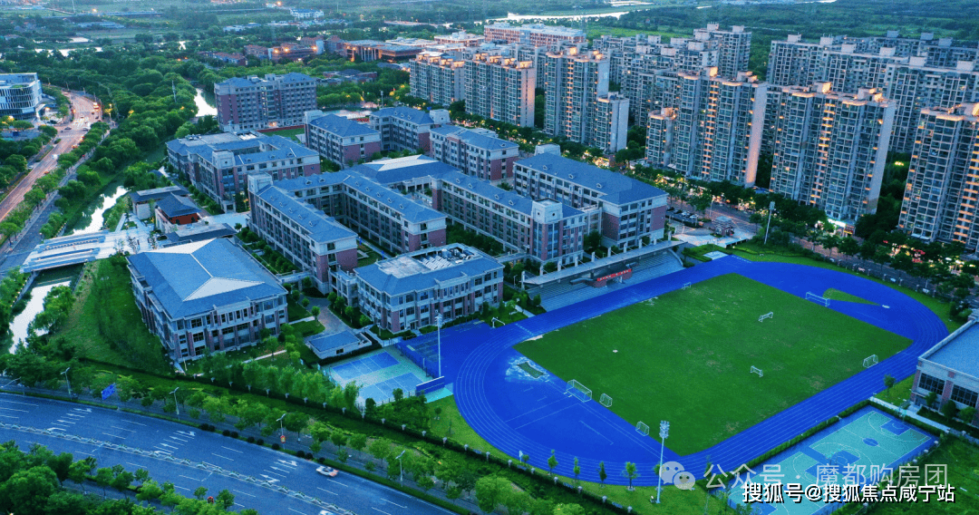 云间)首页网站-2026年+房价+户型图+小区环境+配套PG麻将胡了试玩上海中国铁建·西派云间(中国铁建·西派(图5)